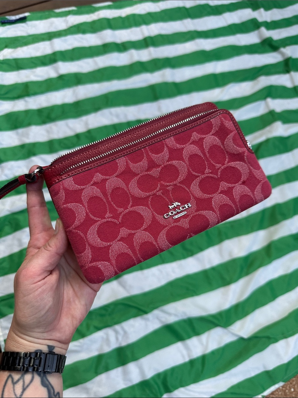 COACH double corner zip wristlet wallet in signature red denim pebble leather